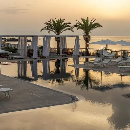 Delta By Marriott 4* גיארדיני נאקסוס
